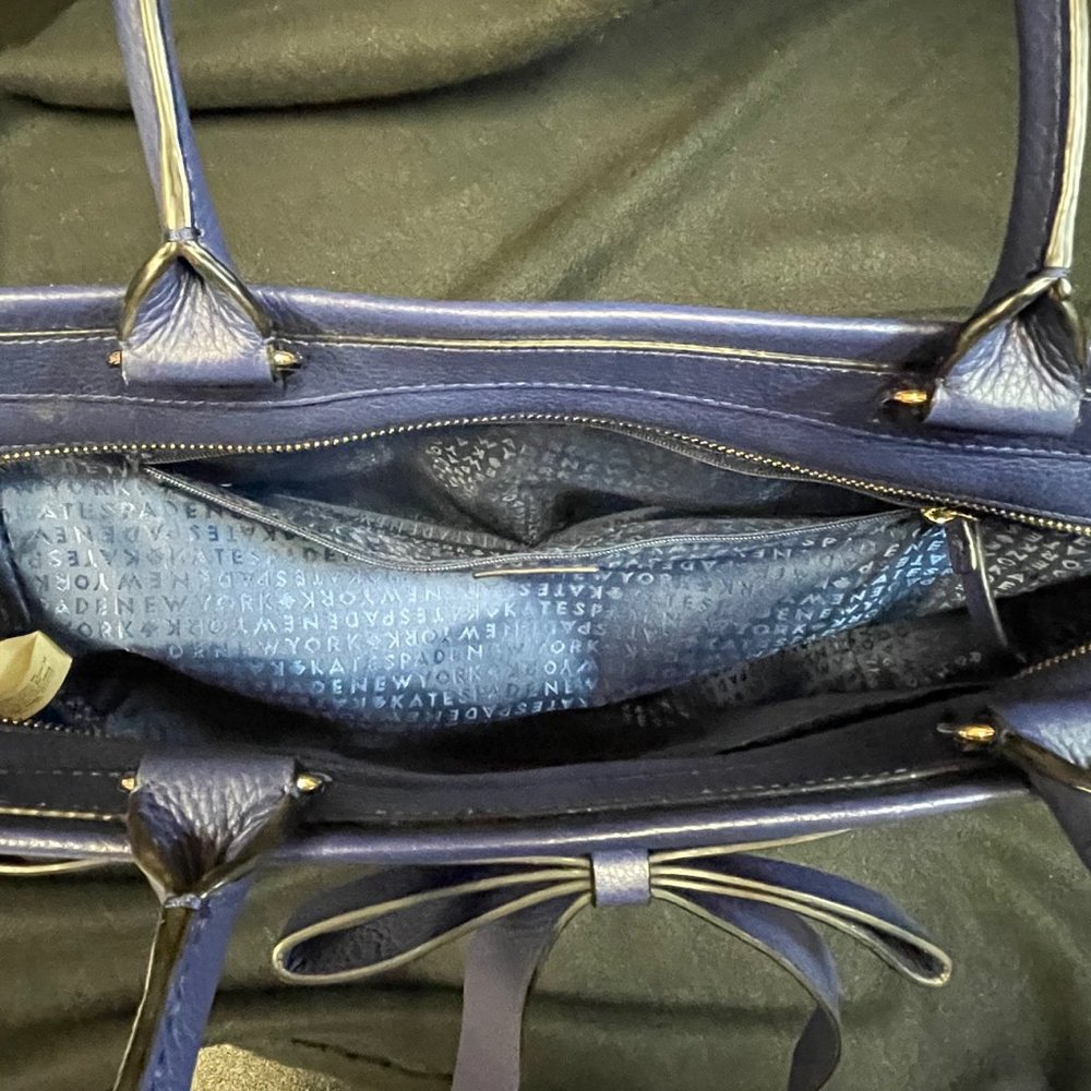 Kate Spade deep blue leather tote with bow - Picture 12 of 15